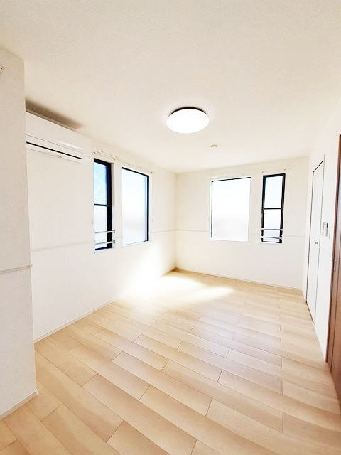 ポミエグランのその他