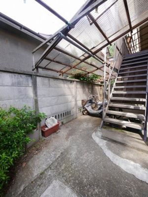 【エントランス】 | 新八雲荘