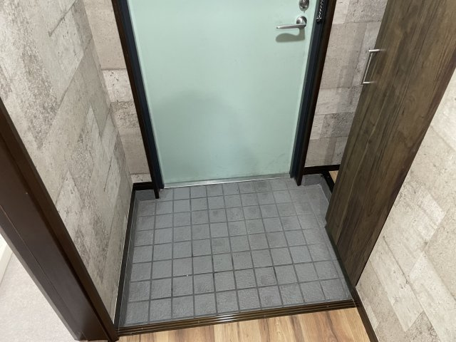【玄関】 | タイムス安立