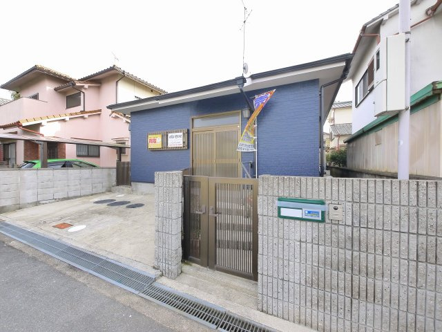 田原本町泰庄中古戸建のエントランス