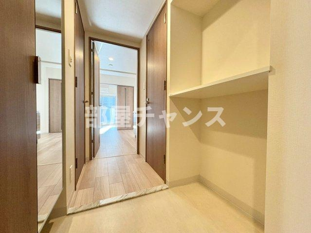 エスリードレジデンス東別院マークスの玄関