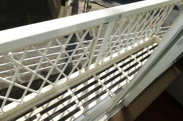 コーポルミナスＢのバルコニー|フラワーポット