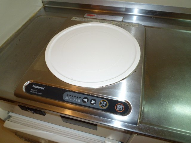 コーポルミナスＢのキッチン|IHコンロ