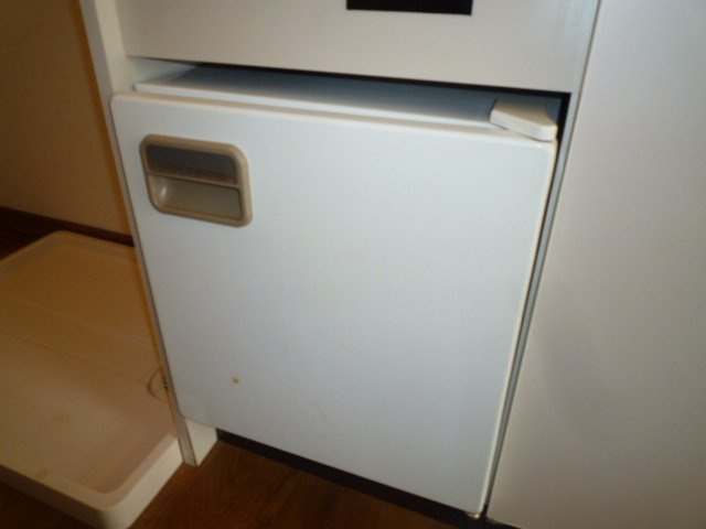 コーポルミナスＢのキッチン|ミニ冷蔵庫