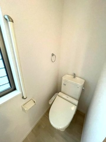 ラフィーネ(東みずほ台)Cのトイレ