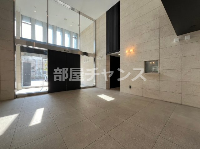 エスリード栄イーストスクエアのロビー