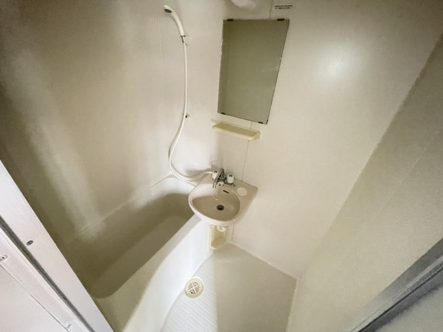 ルミエールUOZAKIの浴室