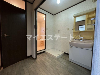 【独立洗面台】 | ロイヤルマンション