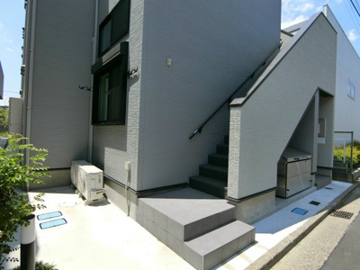 【エントランス】 | San Onofre(サンオノフレ)