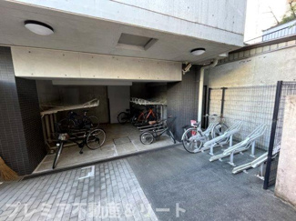 【その他共用部分】 | 駐輪場スペースです