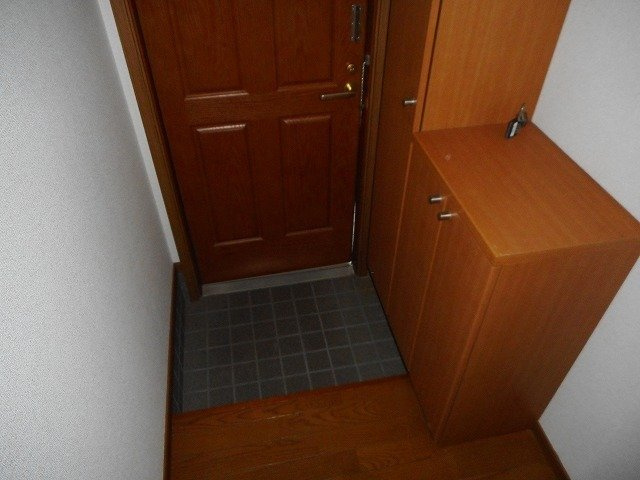 パレ・リヴィエールⅡの玄関|ゆったりとした玄関です