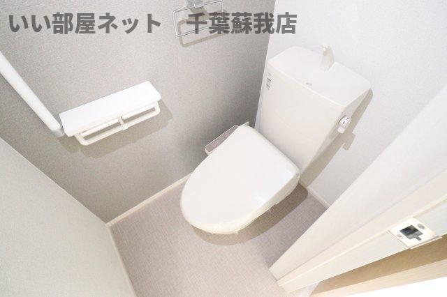 リアンのトイレ|落ち着いた色調のトイレです