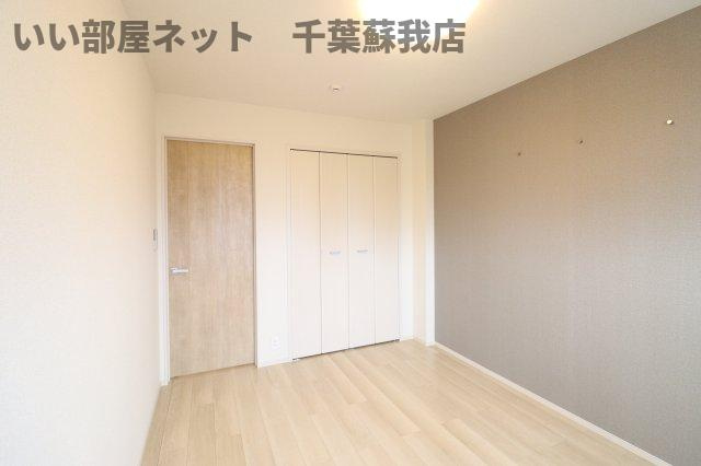 リアンの寝室|使い勝手のいい寝室です