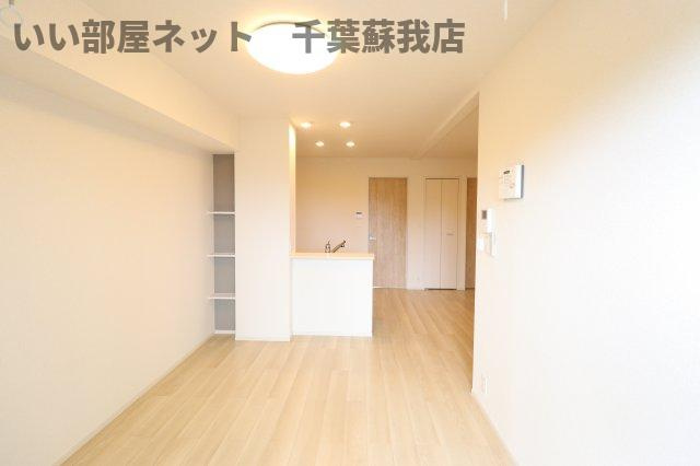 リアンの居間・リビング|こちらのリビングで趣味の時間をお楽しみください