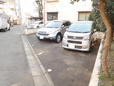 敷地内駐車場です♪※要空確認