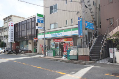 コンビニ