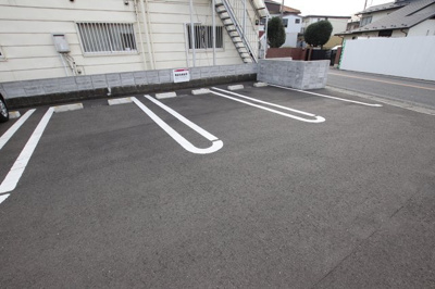敷地内駐車場（要空き確認）