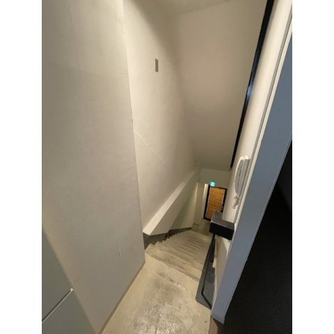 Kビルの内装