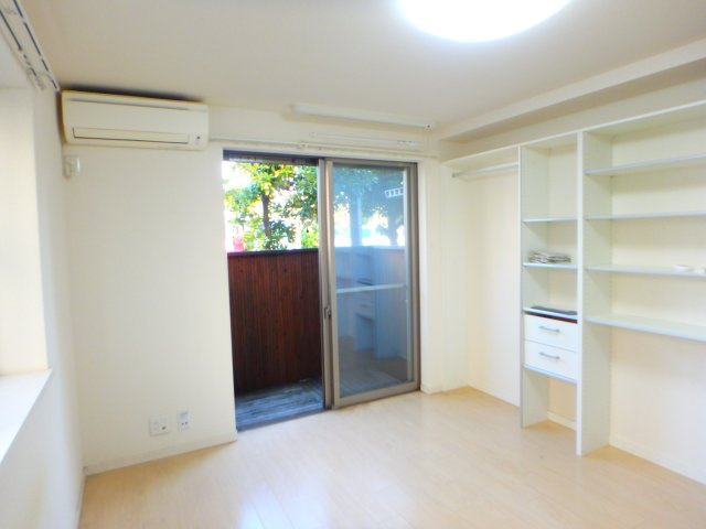 ダイユー１２番館の寝室|他のお部屋の参考写真となります。