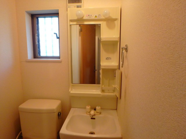 ダイユー１２番館の洗面所|他のお部屋の参考写真となります。