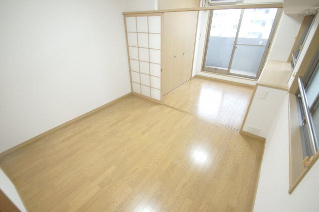 【寝室】 | エステートモア平尾倶楽部