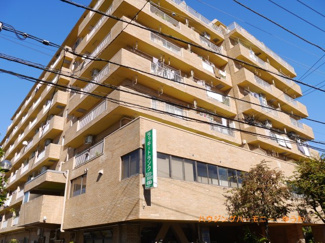 【外観】 | 外観タイル張りのＲＣ造。モダンな建物です。