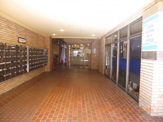 【エントランス】 | 広々したエントランスは、とても開放感があります