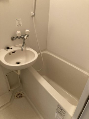 【洗面所】 | ピュア別府南七番館 | 別号室の写真になります。現況優先。