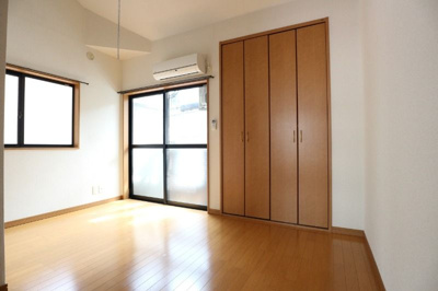 【内装】 | インディペンデンス六本松 | 別号室の写真になります。現況優先。