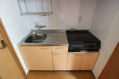 【キッチン】 | インディペンデンス六本松 | 別号室の写真になります。現況優先。