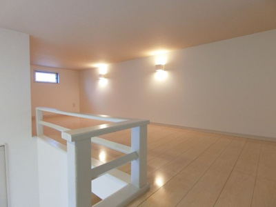 【洋室】 | シュプリーム香椎 | 別号室の写真になります。現況優先。