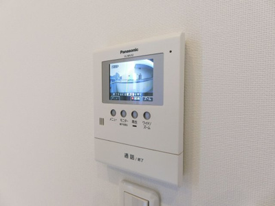 【セキュリティ】 | シュプリーム香椎 | 別号室の写真になります。現況優先。