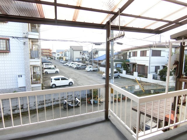 福田IKKENYAのバルコニー