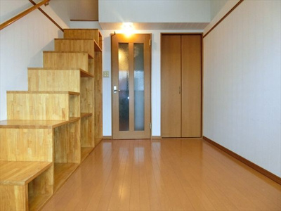 【居間・リビング】 | AIOガーデン宮前 | 別号室の写真になります。現況優先。