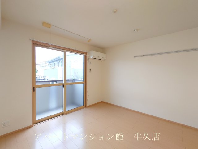 アマルフィイの寝室|洋室2