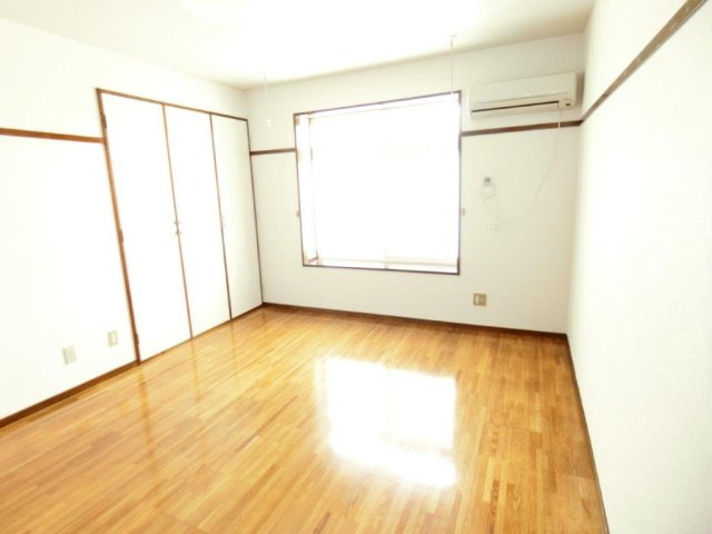 メゾンK3の居間・リビング