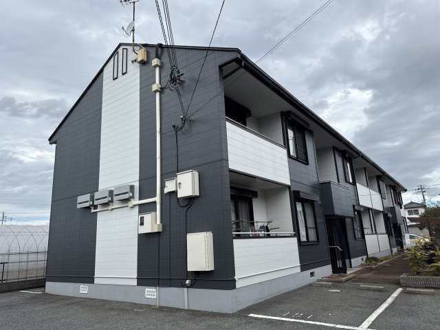 ウォームフロント岡田の外観