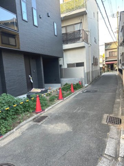 【外観】 | 小さなお子様も通いやすい花園小学校まで徒歩10分圏内です♪
