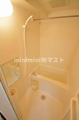 ロイヤルヒルⅢの浴室