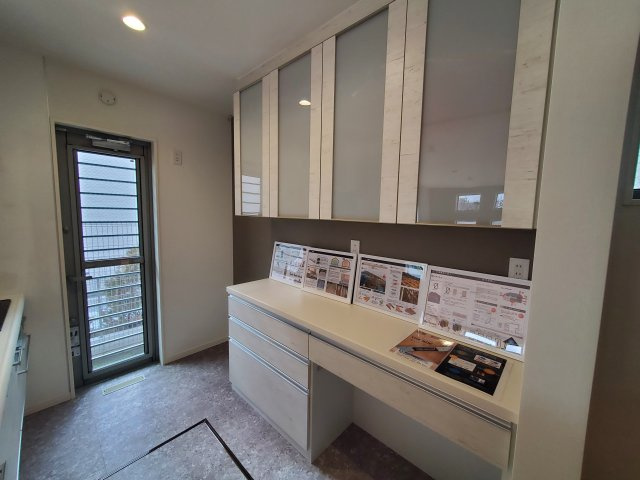 【収納】 | 高井戸西2丁目　新築戸建　B号棟 | 駅徒歩６分の制震ダンパー搭載住宅♪♪道路を挟んで向かい側には生産緑地が広がり、解放感に恵まれた立地環境！一階リビング、水廻りワンフロア集約設計の新築戸建、完成済です♪