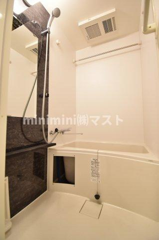 エスリード大阪城PREMIERの浴室