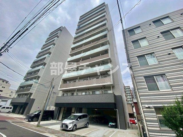 エスリード金山リュクスの外観