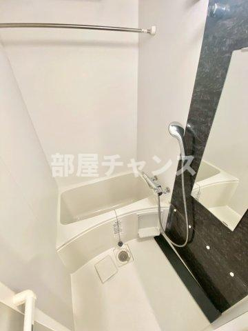 エスリード金山リュクスの浴室