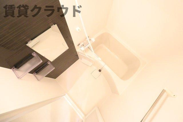 リブリ・八幡の浴室|落ち着いた空間のお風呂です