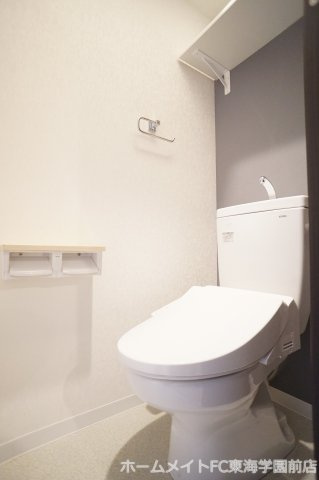 熊本市東区長嶺南２丁目の賃貸マンションのトイレ