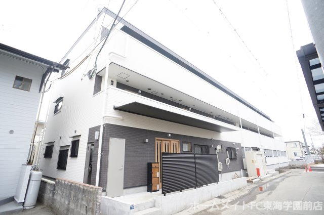 熊本市東区長嶺南２丁目の賃貸マンションの外観