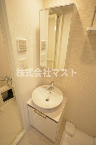 エスリード大阪リブレの洗面所