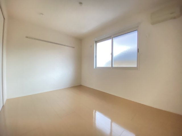 コリーヌの洋室