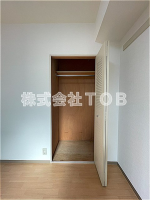 【収納】 | ウィンダム宮前 | 洋室6帖②　収納