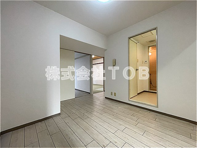 【居間・リビング】 | ウィンダム宮前 | DK9.5帖